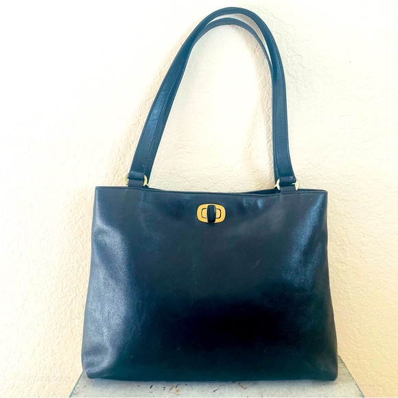 HOBO Black Leather Turn-lock Tote Bag - Picture 2 of 14